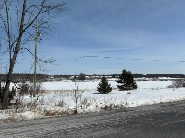 840 Old Highway 17 HWY E, Alfred And Plantagenet, ON K0B 1L0