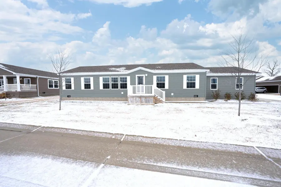 2780 Naples CT, Lapeertownship_lapeer, MI 48446