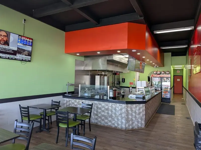 136 Guelph ST #4, Halton Hills, ON L7G 4A5