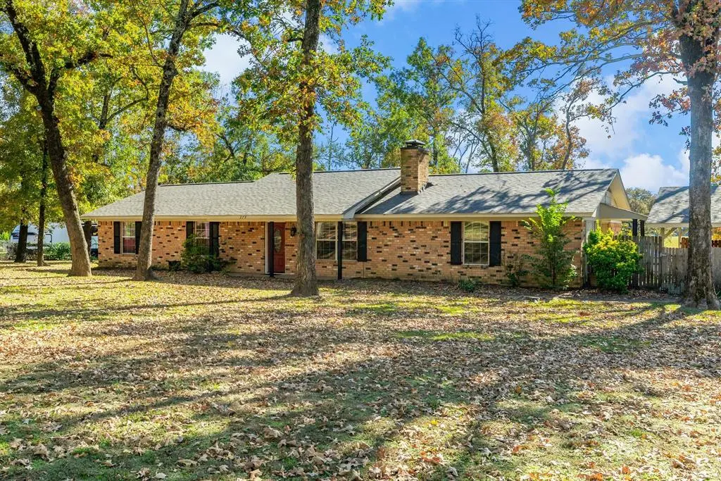 279 Rs County Road 3120, Emory, TX 75440