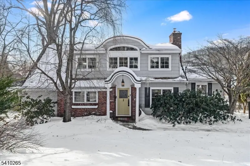 4 Arrowhead Trl, Sparta Twp., NJ 07871