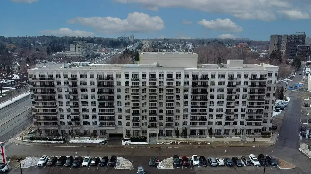 3650 Kingston RD #802, Toronto E08, ON M1M 1R9