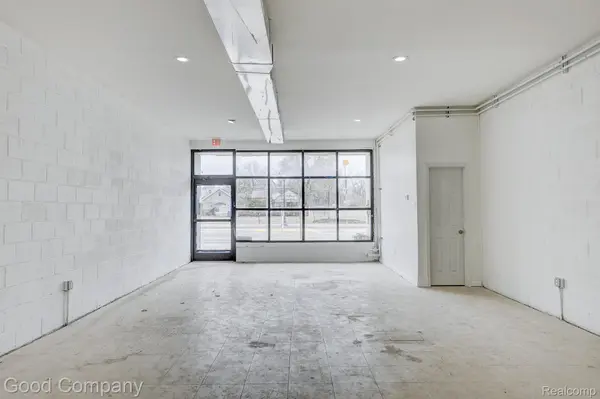 23831 John R RD, Hazel Park, MI 48030