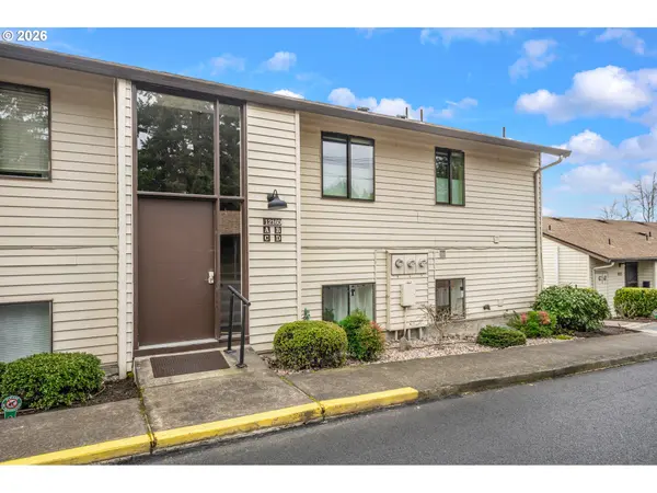 12160 SW ROYAL CT #D, King City, OR 97224