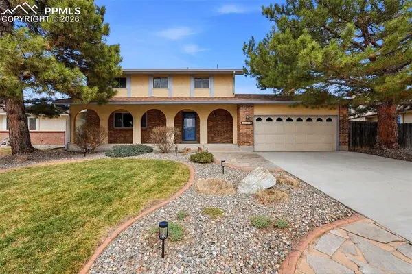 5310 Bunk House LN, Colorado Springs, CO 80917