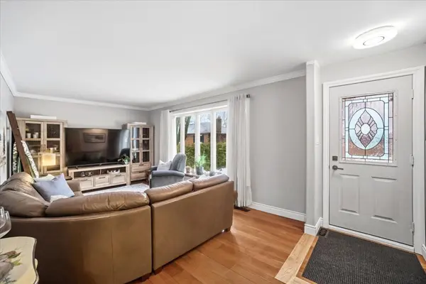 9376 Wellington Rd 124 RD, Erin, ON N0B 1T0