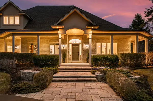 59 Palomino DR, Hamilton, ON L0R 1H3