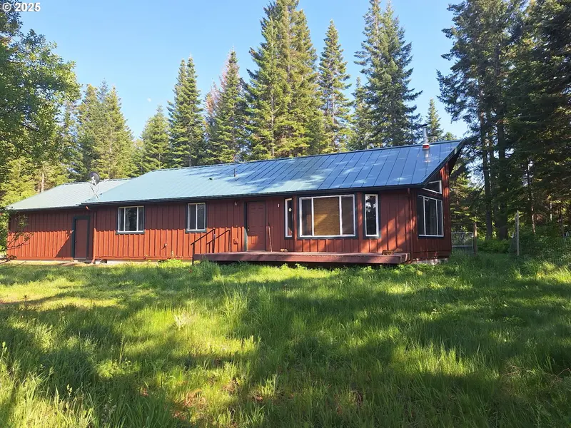 136 SLEEPY HOLLOW RD, White Salmon, WA 98672