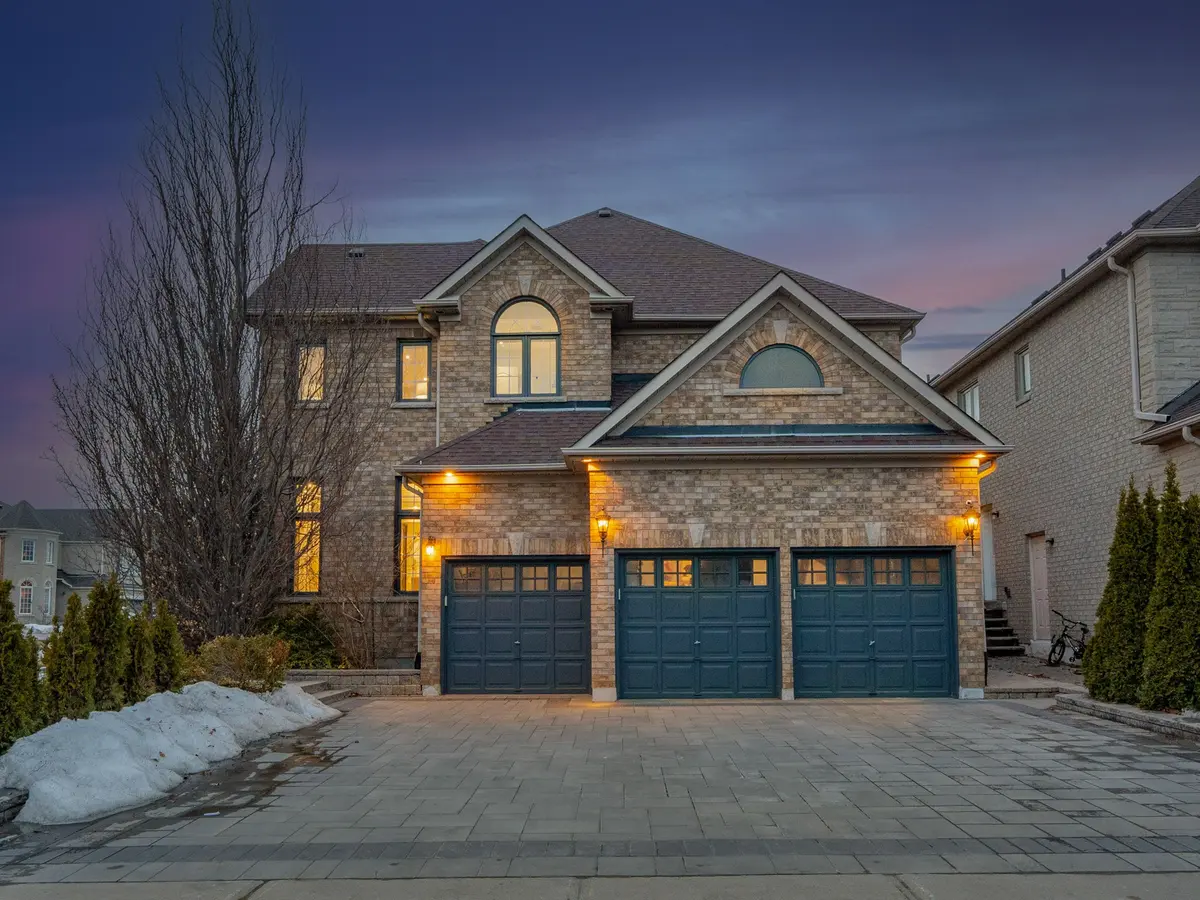 249 Boake TRL, Richmond Hill, ON L4B 4B4