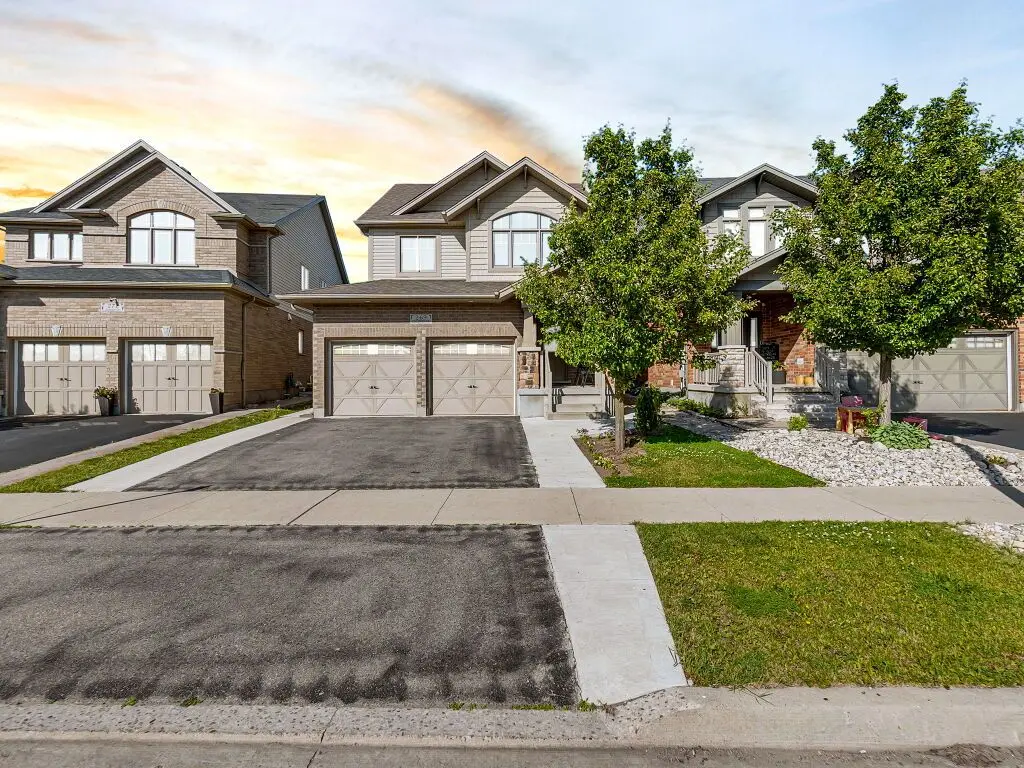 269 Goodwin DR, Guelph, ON N1L 0K1