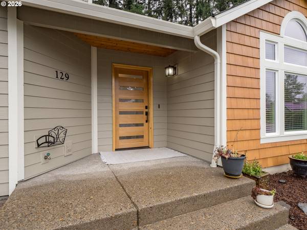 129 NICHOLAS WAY, Newberg, OR 97132