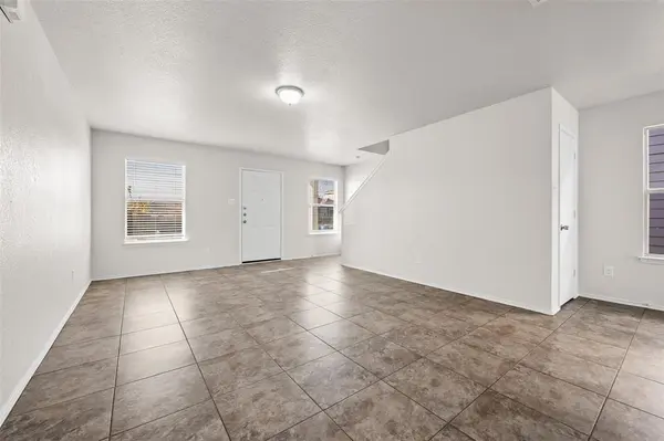 1841 Wickham Drive, Burleson, TX 76028