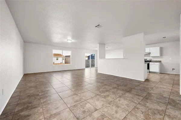 1841 Wickham Drive, Burleson, TX 76028