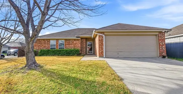 501 Nathan Street,  Saginaw,  TX 76179