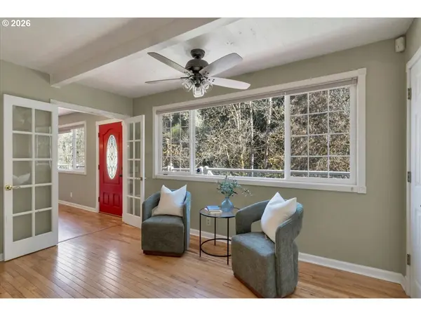 86182 LORANE HWY, Eugene, OR 97405