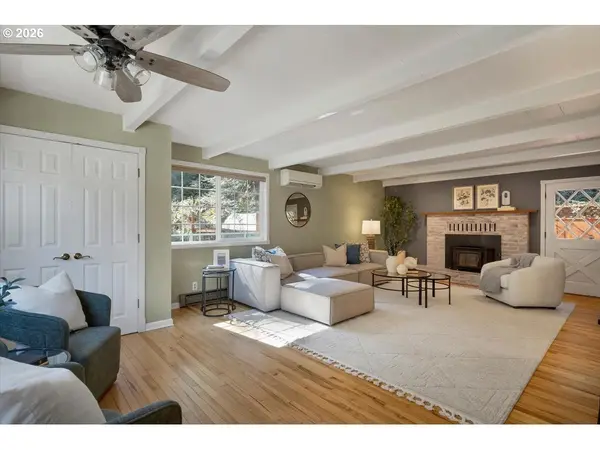 86182 LORANE HWY, Eugene, OR 97405