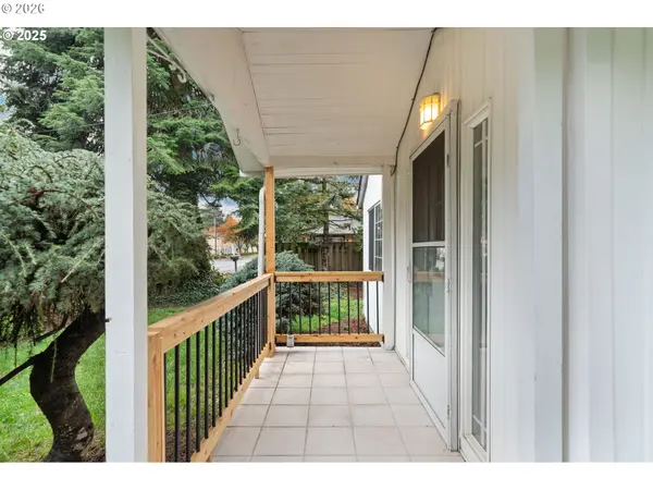 2210 E 25TH ST, Vancouver, WA 98661