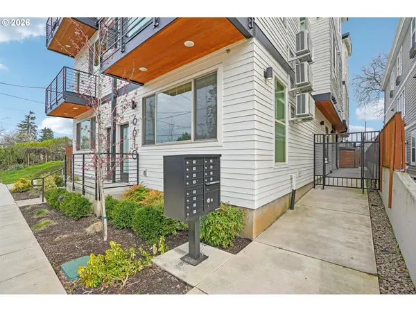 6610 N GREENWICH AVE #3, Portland, OR 97217