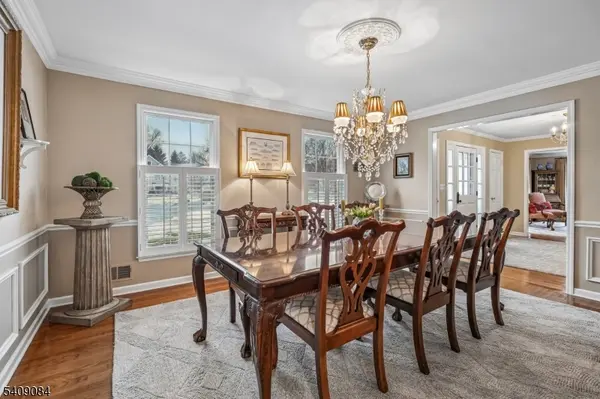 9 Buttonwood Ln, Chatham Twp., NJ 07928