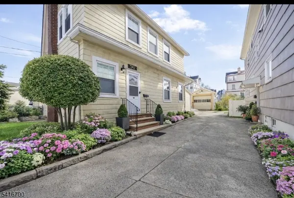 33 Beaumont Pl, Newark City, NJ 07104