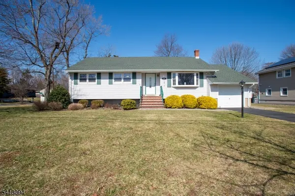 701 Sunbrite Ln, Piscataway Twp., NJ 08854