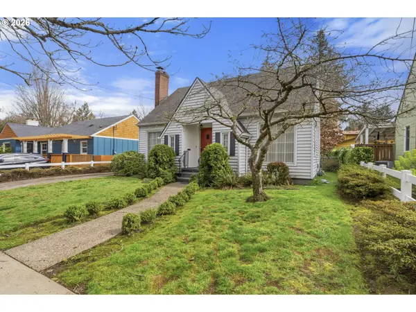 7836 N CHAUTAUQUA BLVD, Portland, OR 97217