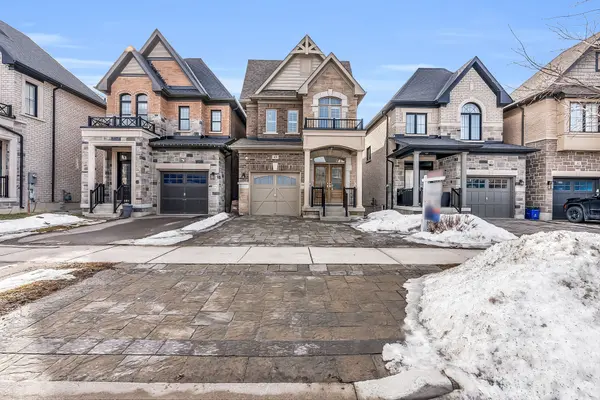 49 Zenith AVE, Vaughan, ON L4H 4K9