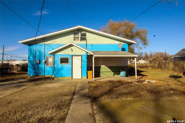 216 2nd STREET E, Shaunavon, SK S0N 2M0