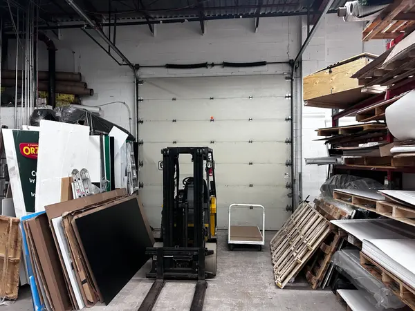 375 Admiral BLVD, Mississauga, ON L5T 2M8