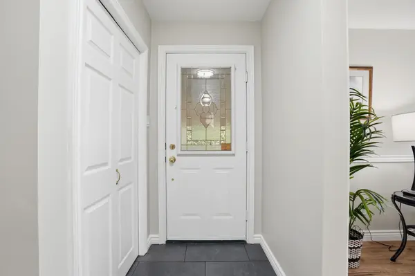 345 Erindale DR, Burlington, ON L7L 4T3