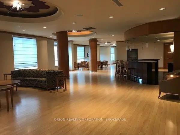 15 Viking LN #1701, Toronto W08, ON M9B 0A4