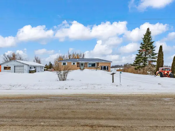 757 Kings Wharf RD, Kawartha Lakes, ON K0M 1A0