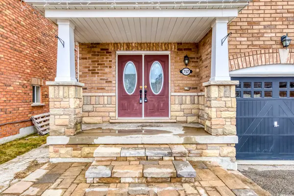 757 Halbert DR, Shelburne, ON L0N 1S2