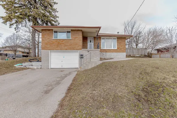28 Hoffman ST, Kitchener, ON N2M 3M7