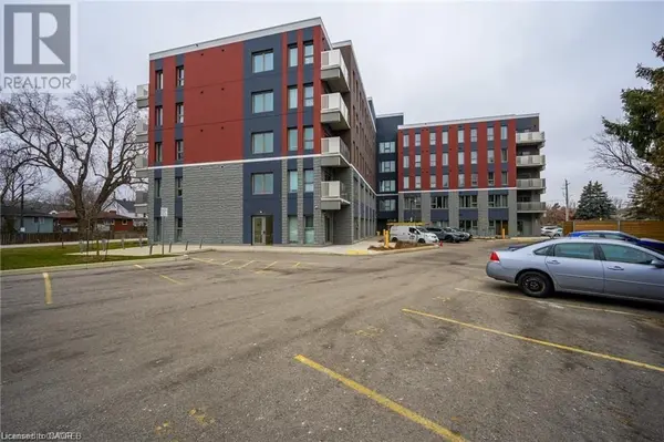 77 Leland ST ##118, Hamilton, ON L8S 3A1