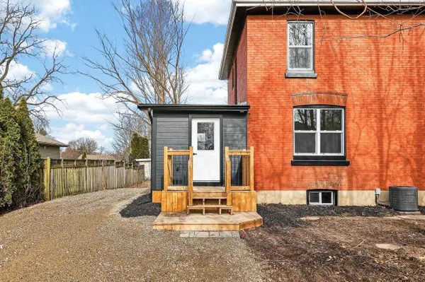 394 Wellington ST, Ingersoll, ON N5C 1T6