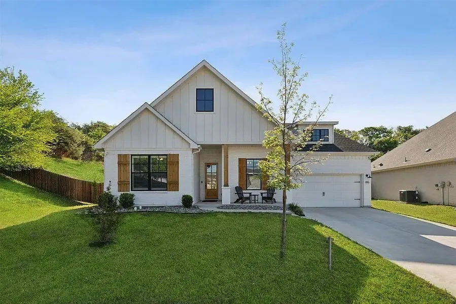 816 E JOCKEY, Willow Park, TX 76087