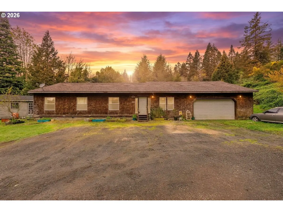 93751 COOS SUMNER LN, Coos Bay, OR 97420