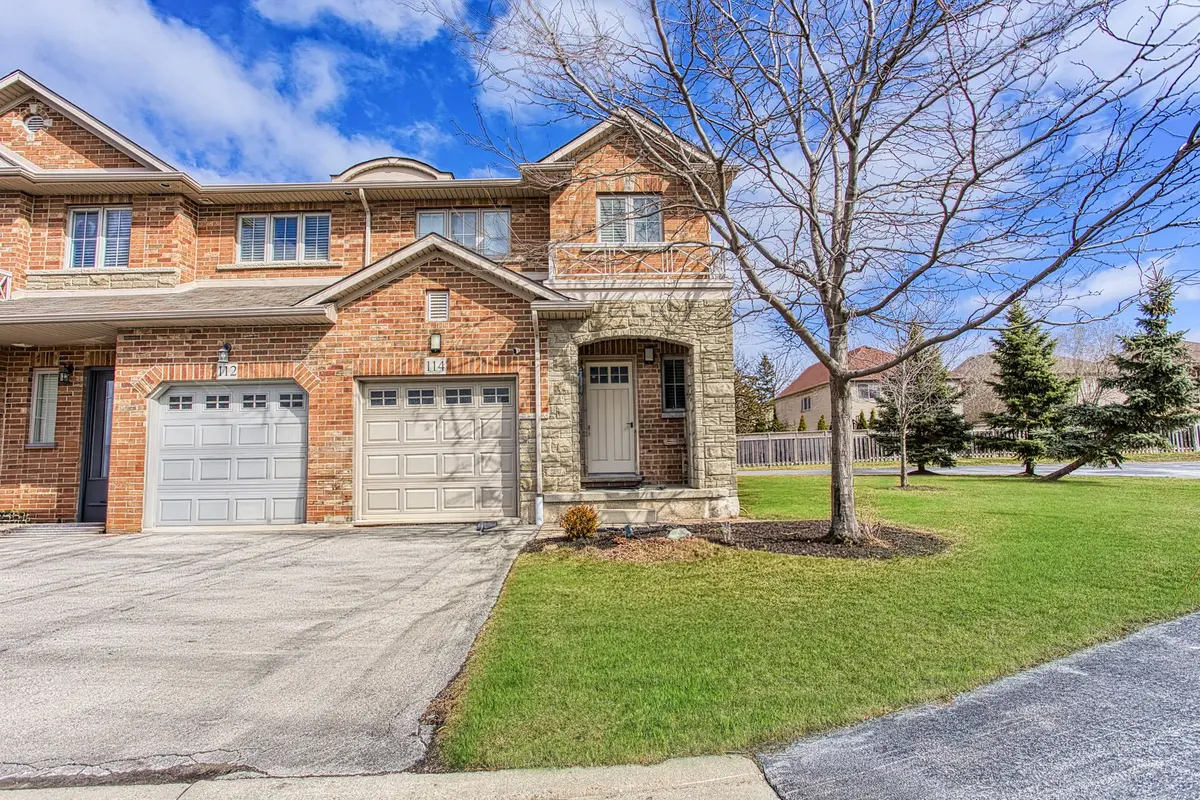 114 Marina Point CRES, Hamilton, ON L8E 0E4