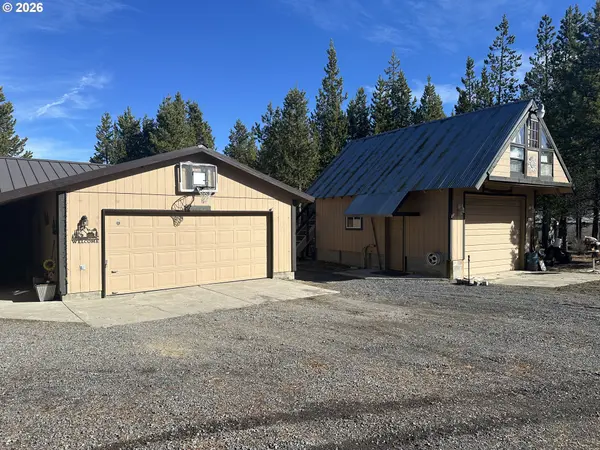 123977 SURVEYOR RD, Crescent Lake, OR 97733