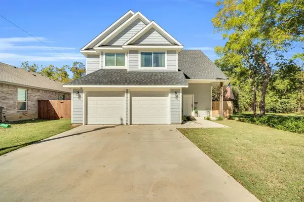 731 E Brown Street, Cleburne, TX 76031