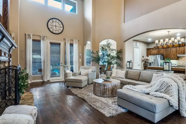 2810 Baker Street, Sachse, TX 75048