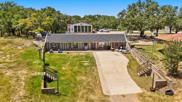 283 County Road 4794, Boyd, TX 76023