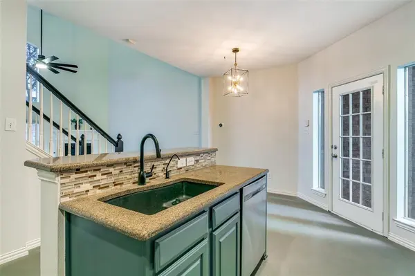 1796 Massey Drive, Lewisville, TX 75067