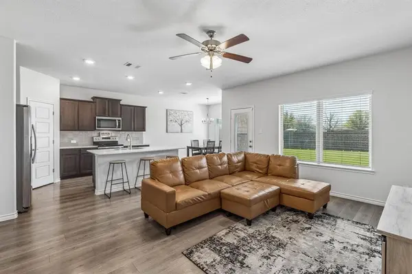 113 Cottage Lane, Royse City, TX 75189