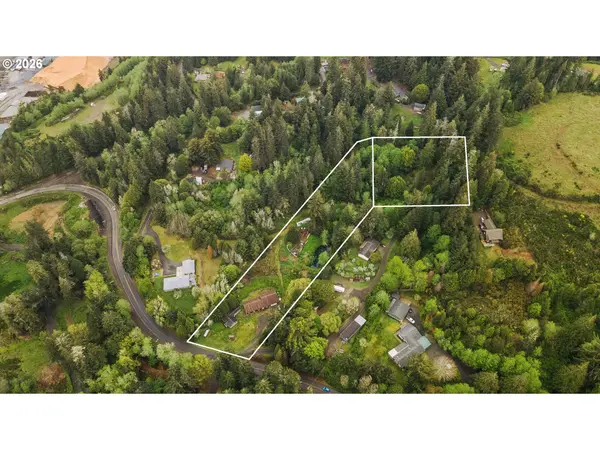 93751 COOS SUMNER LN, Coos Bay, OR 97420