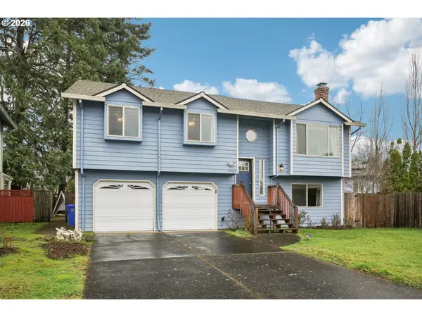 5009 NE EMERSON CT, Portland, OR 97218