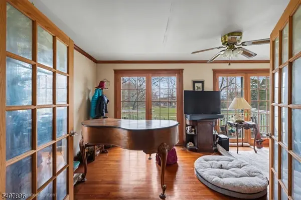 63 Linvale Rd, East Amwell Twp., NJ 08551