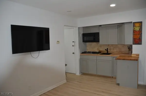 9052 New York Ave #1B, North Bergen Twp., NJ 07047