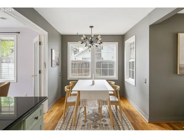 150 NE 202ND AVE, Gresham, OR 97230